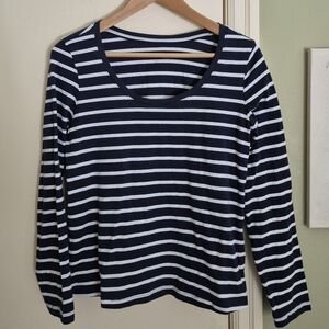 NWOT Pact Navy & White Organic Cotton Long-sleeved Scoop-neck Top, S